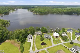 121 Sabre Point Dr, Bath, NC 27808 - Photo 5