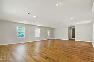 1017 Jennifer Dr, Jacksonville, NC 28546 - Photo 5