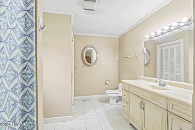 1020 Holly Creek Boulevard, Williamston, NC 27892 - Photo 25