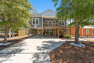 116 NE 12th Street, Oak Island, NC 28465 - Photo 9