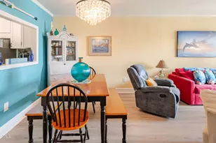 302 Canal Dr, Carolina Beach, NC 28428 - Photo 11