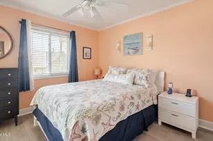302 Canal Dr, Carolina Beach, NC 28428 - Photo 15