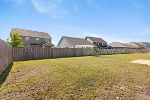316 Cleat Dr, Surf City, NC 28445 - Photo 5