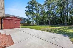 501 Robert E Lee Dr, Wilmington, NC 28412 - Photo 33