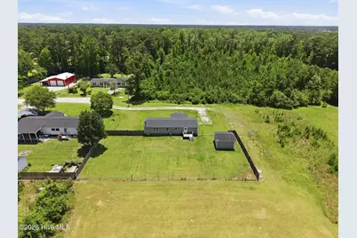 204 Kings Parkway, Hubert, NC 28539 - Photo 7