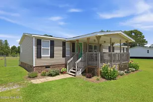 204 Kings Pkwy, Hubert, NC 28539 - Photo 3