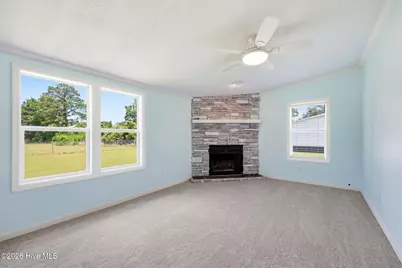 204 Kings Parkway, Hubert, NC 28539 - Photo 17
