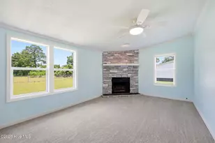 204 Kings Pkwy, Hubert, NC 28539 - Photo 17