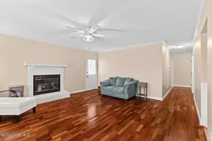 382 Riggs Rd, Hubert, NC 28539 - Photo 5