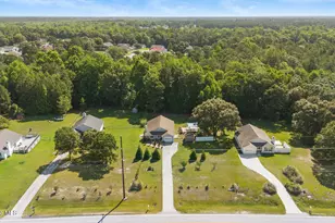 382 Riggs Rd, Hubert, NC 28539 - Photo 33