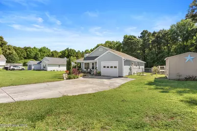 382 Riggs Road, Hubert, NC 28539 - Photo 3