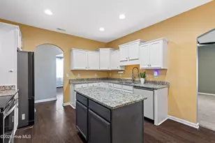 829 Solomon Dr, Jacksonville, NC 28546 - Photo 17