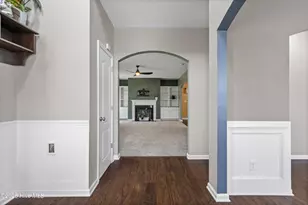829 Solomon Dr, Jacksonville, NC 28546 - Photo 3