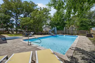 706 Tarboro Ave, Carolina Beach, NC 28428 - Photo 47