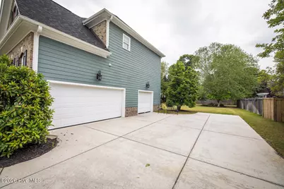 722 Chablis Way, Wilmington, NC 28411 - Photo 3