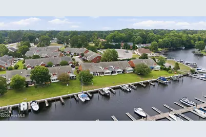 31 Pier Pointe, New Bern, NC 28562 - Photo 43