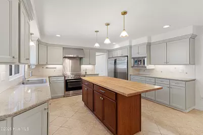 117 Hodges Street, Morehead City, NC 28557 - Photo 7