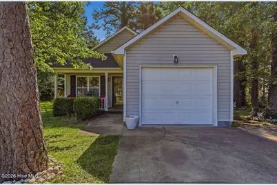 709 Foy Avenue, Maysville, NC 28555 - Photo 1