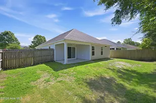 106 Heckathorne Dr, New Bern, NC 28560 - Photo 25