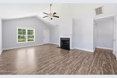 106 Heckathorne Drive, New Bern, NC 28560 - Photo 3