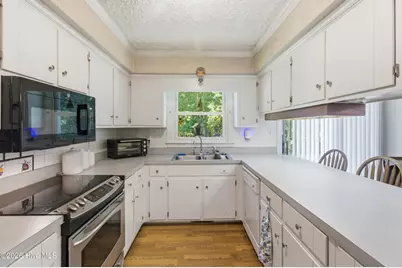 103 Quartre Circle, New Bern, NC 28560 - Photo 13