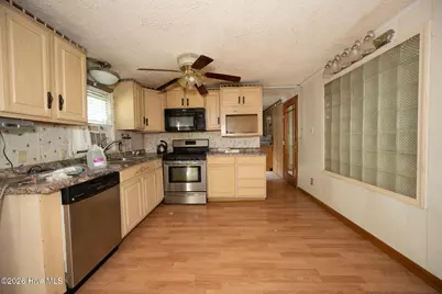 210 Hines Avenue, Elizabeth City, NC 27909 - Photo 19