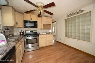 210 Hines Ave, Elizabeth City, NC 27909 - Photo 17
