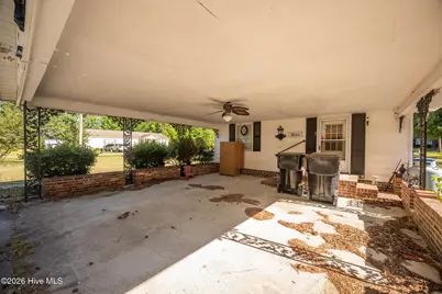 210 Hines Avenue, Elizabeth City, NC 27909 - Photo 11