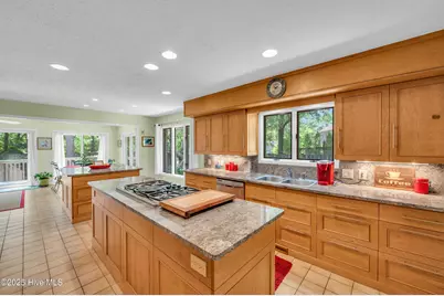 2118 Gloucester Place, Wilmington, NC 28403 - Photo 19