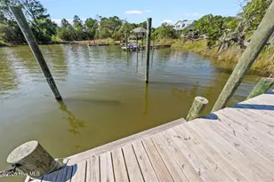 102 Crows Nest St, Oriental, NC 28571 - Photo 13