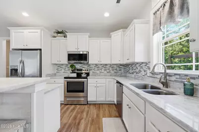 120 Shadow Creek Drive, Swansboro, NC 28539 - Photo 13