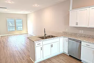 138 Loren Rd, Hubert, NC 28539 - Photo 3