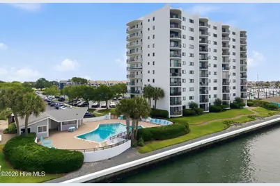 322 Causeway Drive #Ste 302, Wrightsville Beach, NC 28480 - Photo 3