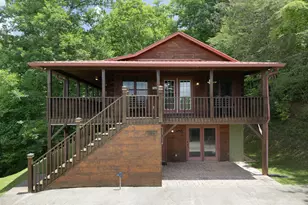 383 Hy-Cobb Dr, Murphy, NC 28906 - Photo 1