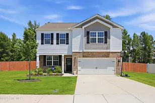506 Little Rock Ct, Carthage, NC 28327 - Photo 1