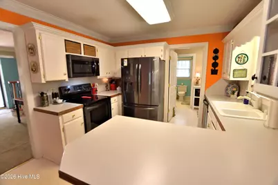 3924 Crosswinds Drive, Rocky Mount, NC 27803 - Photo 13