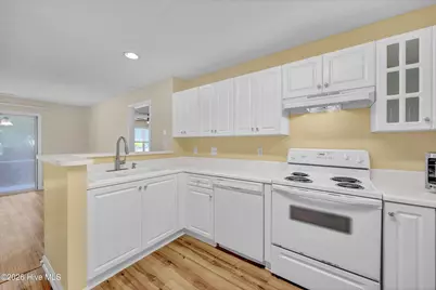 4102 Breezewood Drive #Apt 101, Wilmington, NC 28412 - Photo 7