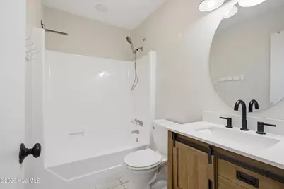 204 Rockledge Court, Jacksonville, NC 28546 - Photo 13