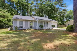 204 Rockledge Ct, Jacksonville, NC 28546 - Photo 3