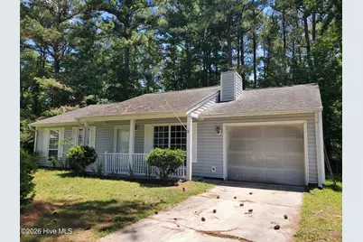 204 Rockledge Court, Jacksonville, NC 28546 - Photo 5