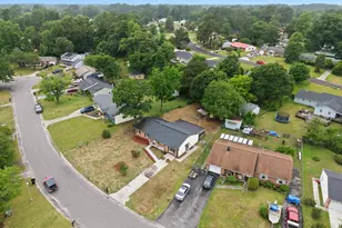 110 Lance Ct, Jacksonville, NC 28546 - Photo 7