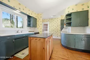 1108 Summit Ave, Washington, NC 27889 - Photo 15