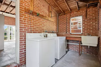 1108 Summit Avenue, Washington, NC 27889 - Photo 25