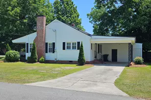 207 Stewart Ave, Clinton, NC 28328 - Photo 3