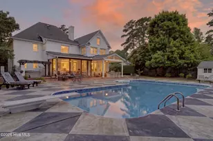 3805 Charleston Ct, Greenville, NC 27834 - Photo 9