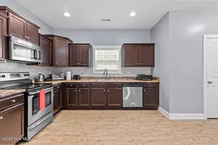 209 Robert Alan Dr, Jacksonville, NC 28546 - Photo 15