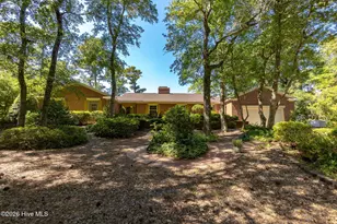 105 Magnolia Ct, Pine Knoll Shores, NC 28512 - Photo 3