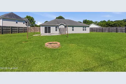 2803 Lathams Battery Drive, New Bern, NC 28562 - Photo 21