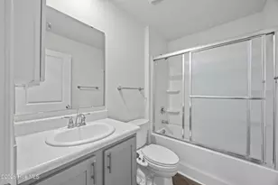 562 Draymore Dr NE, Leland, NC 28451 - Photo 9