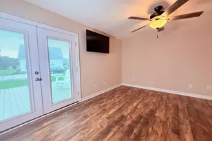 3255 Doug Dr, Kinston, NC 28504 - Photo 9